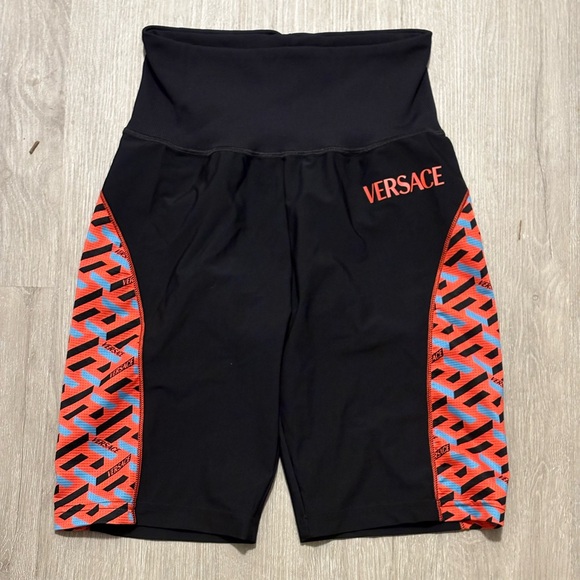 Versace cycle shorts - Picture 1 of 2